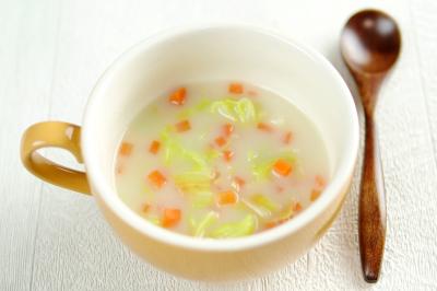 キャベツとにんじんのミルク煮画像