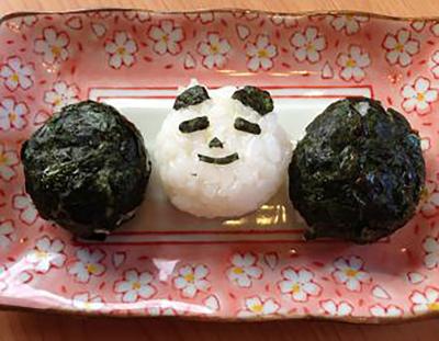 シンプル海苔巻きごはん画像